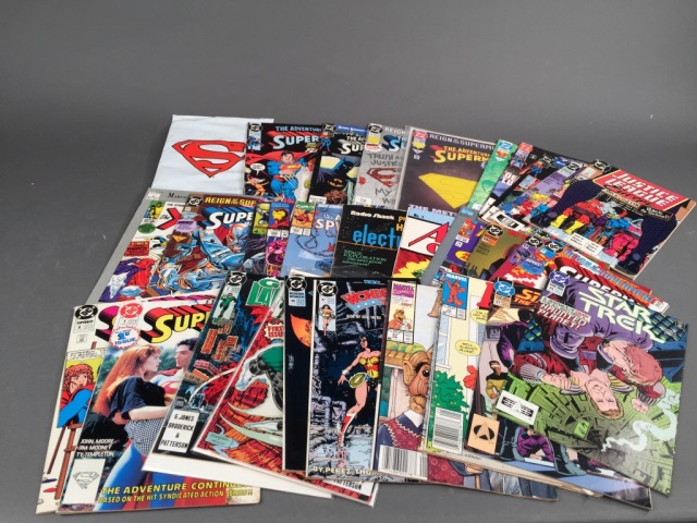 Appraisal: Lot of Loose Marvel DC Comic Books Most are in