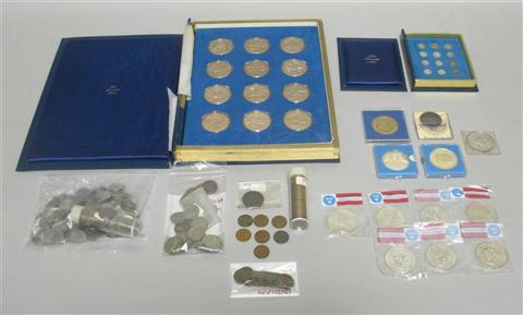 Appraisal: COLLECTION OF MISCELLANEOUS US COINS Including two sets of Franklin