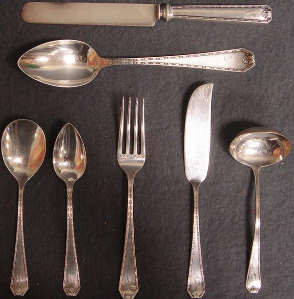 Appraisal: pcs International New Margaret sterling silver flatware ea dinner knives