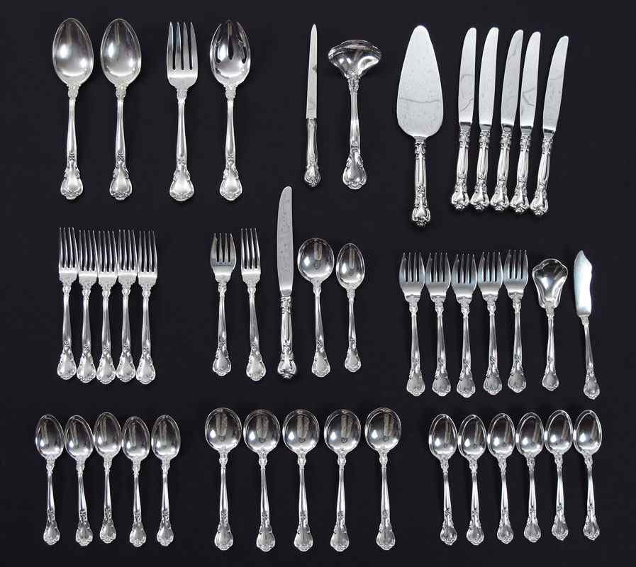 Appraisal: GORHAM CHANTILLY STERLING FLATWARE SERVICE Approx pieces in the Chantilly