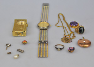 Appraisal: Mixed lot of vintage jewellery including small amethyst brooch Art