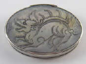 Appraisal: An th century silver snuffbox with m o p lid