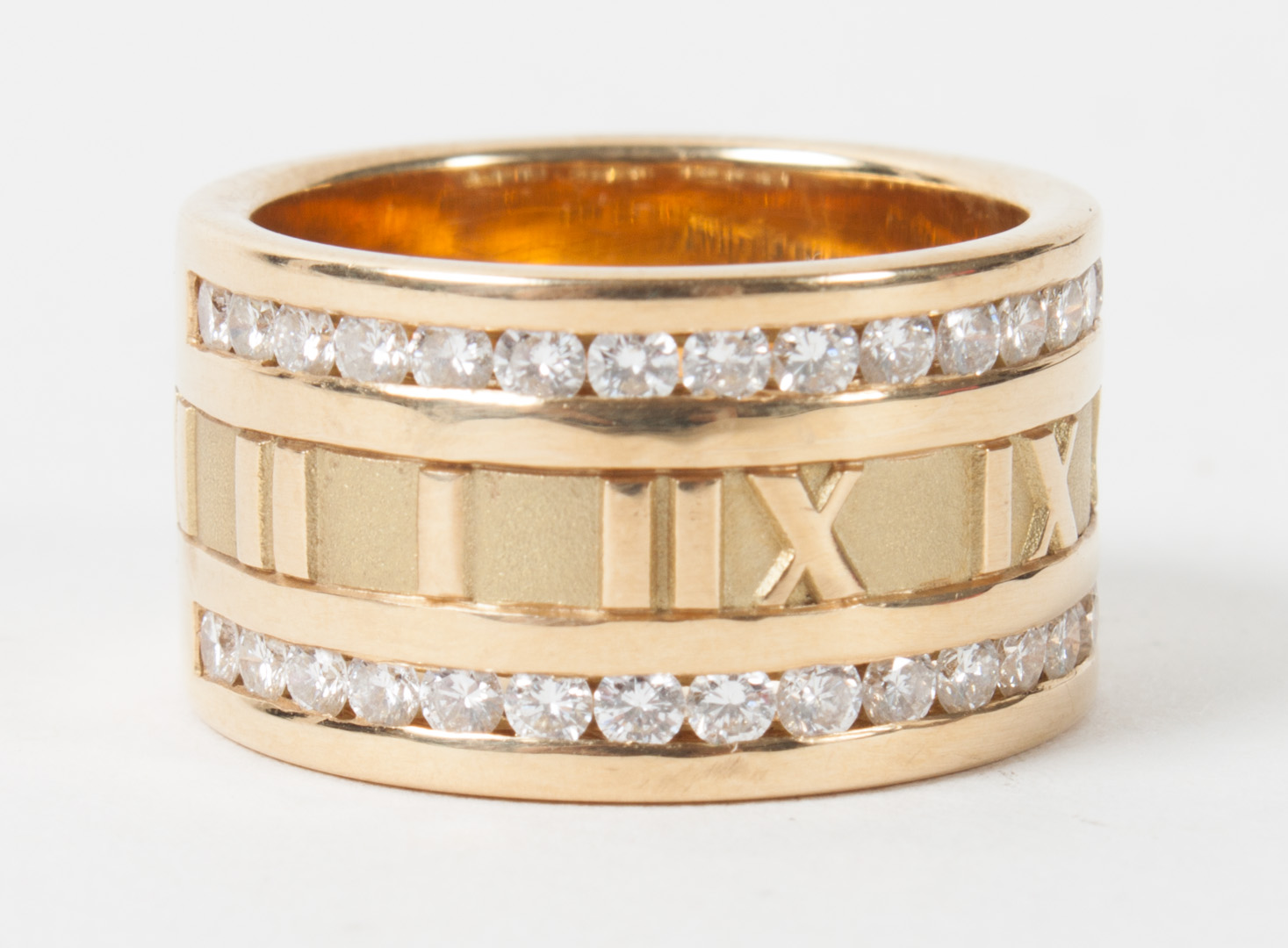 Appraisal: Tiffany Atlas K gold diamond band about mm wide size