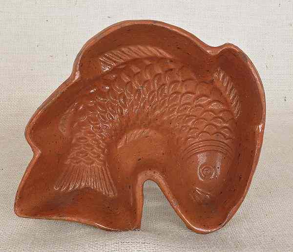 Appraisal: Pennsylvania redware fish mold th c h l