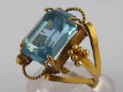 Appraisal: A yellow metal tests carat gold dress ring approx gms