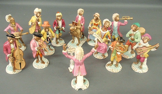 Appraisal: - Fifteen piece Italian porcelain monkey band made for The