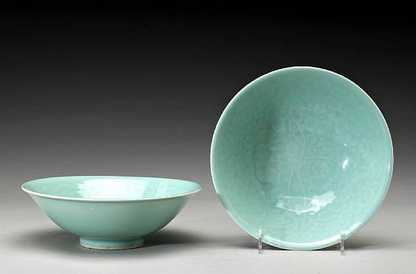 Appraisal: A pair of seiji glazed porcelain bowls Each molded with