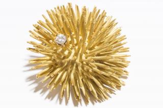 Appraisal: Attrib Virginie Corm Sea Urchin diamond-mounted K gold sunburst brooch