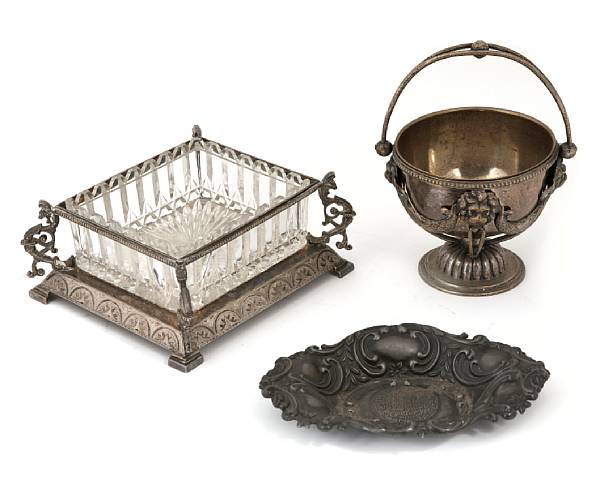 Appraisal: A group of plated items Including rectangular glass dish in