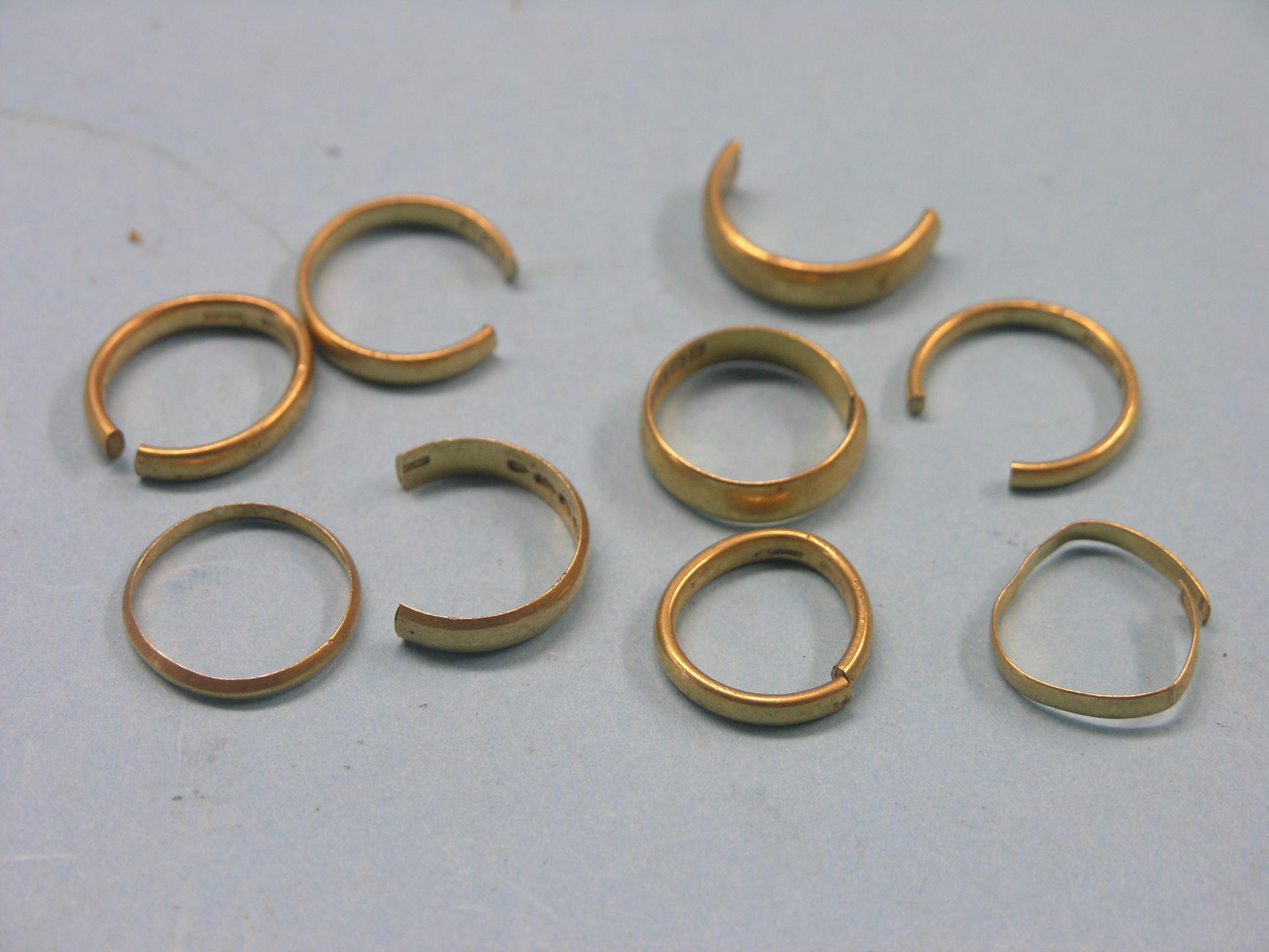 Appraisal: Nine ct gold band wedding rings grams total all damaged