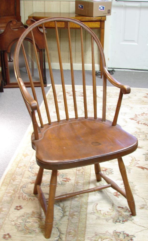 Appraisal: ANTIQUE AMERICAN BOWBACK WINDSOR ARMCHAIR Refinished