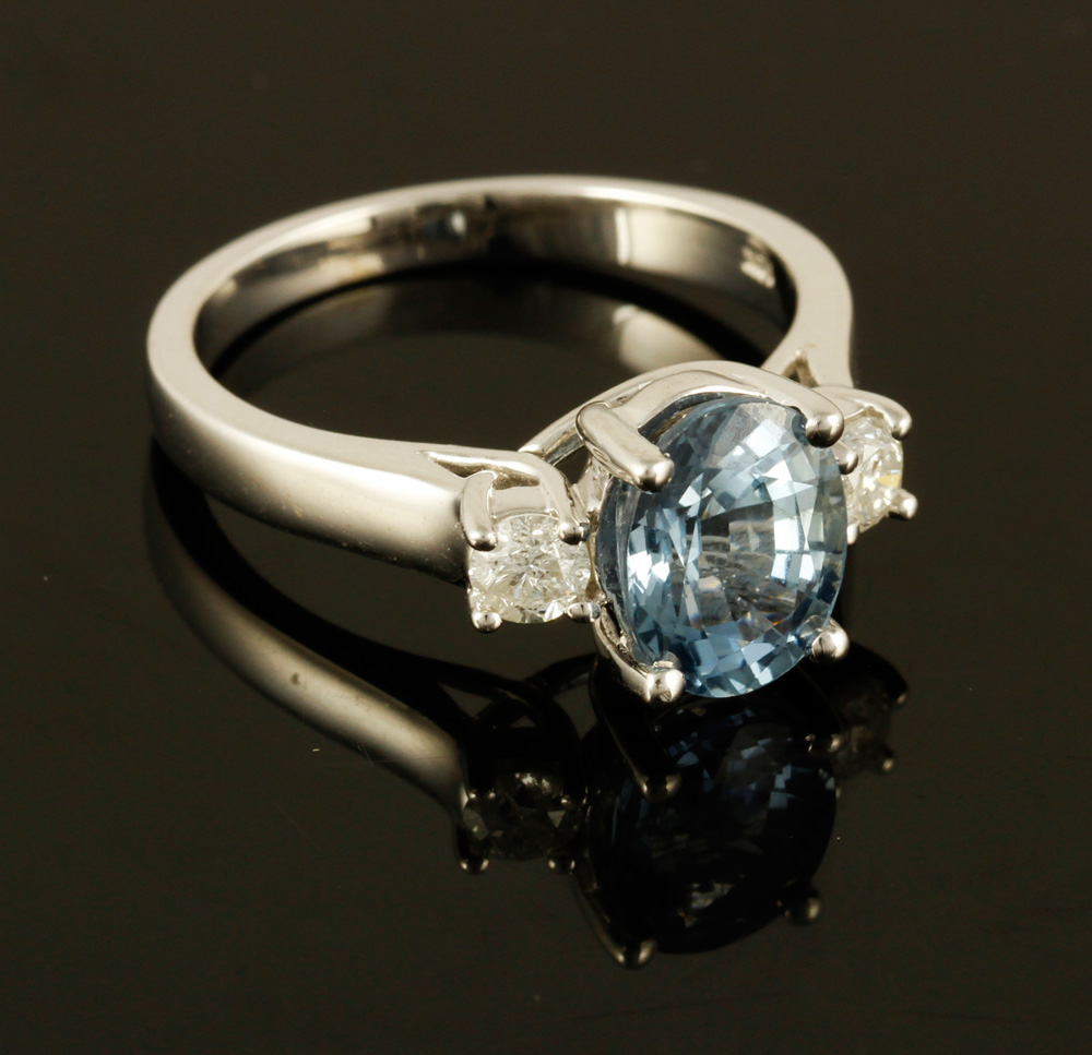 Appraisal: - K Diamond and Sapphire Ring K white gold diamond