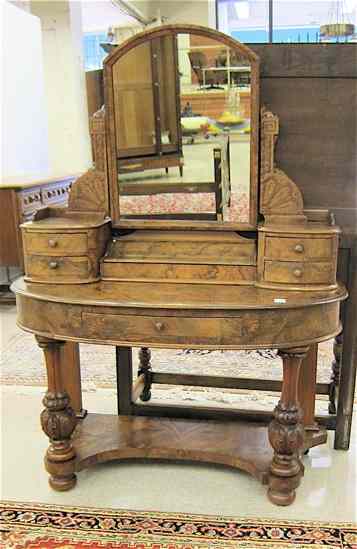 Appraisal: VICTORIAN BURL WALNUT DRESSING TABLE English th century the D-shaped