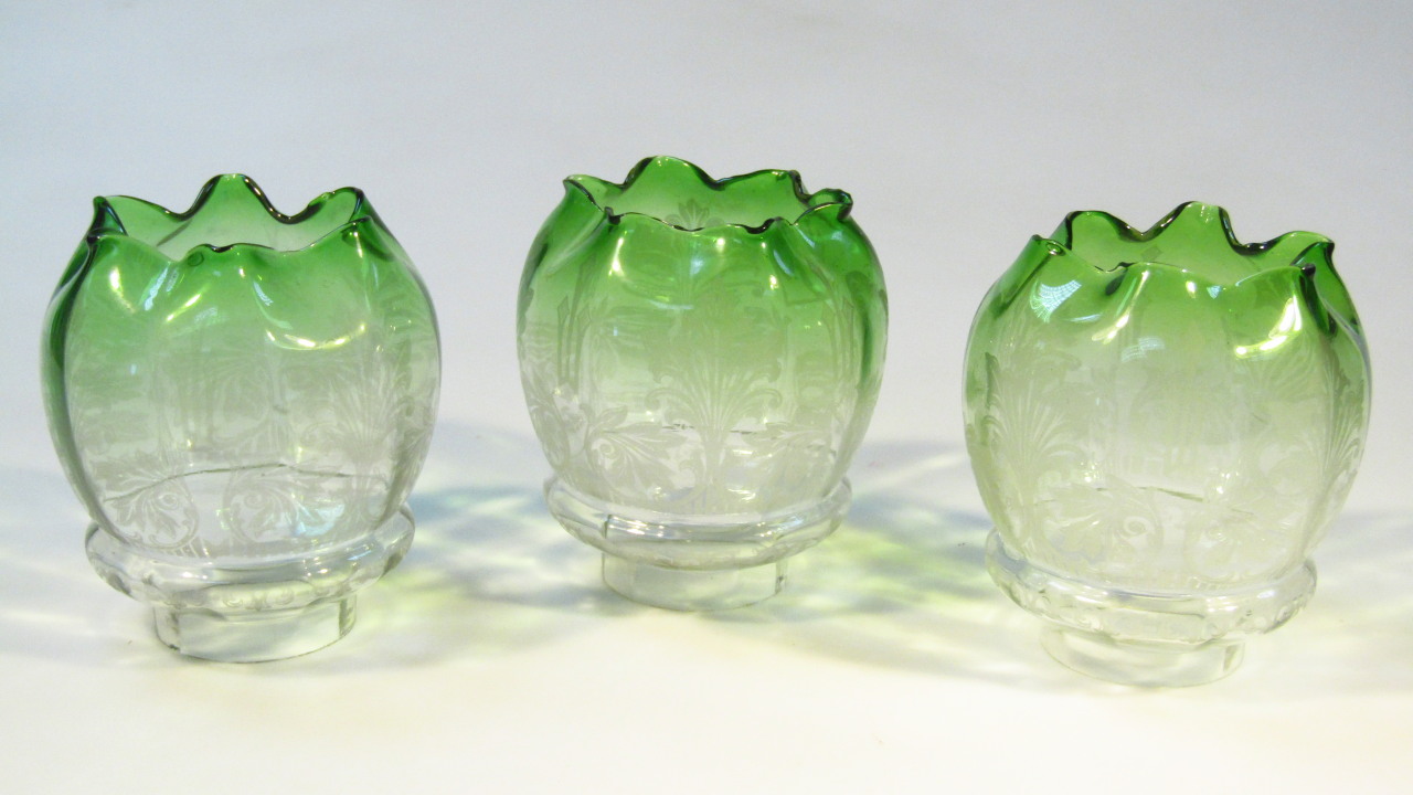 Appraisal: A set of three early thC etched clear and green