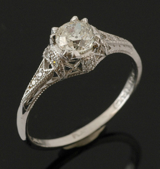 Appraisal: A diamond ring The old style vintage cut diamond weighing