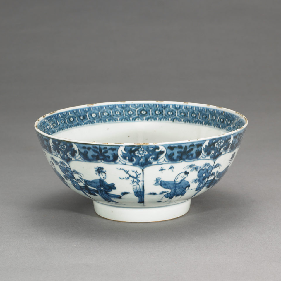 Appraisal: Blue and White Bowl Late Ming Dynasty th Century Central