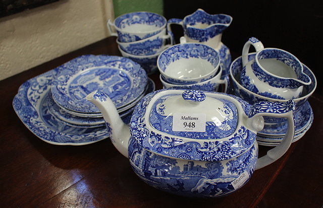 Appraisal: A SMALL COLLECTION OF SPODE ITALIAN PATTERN TEA WARES