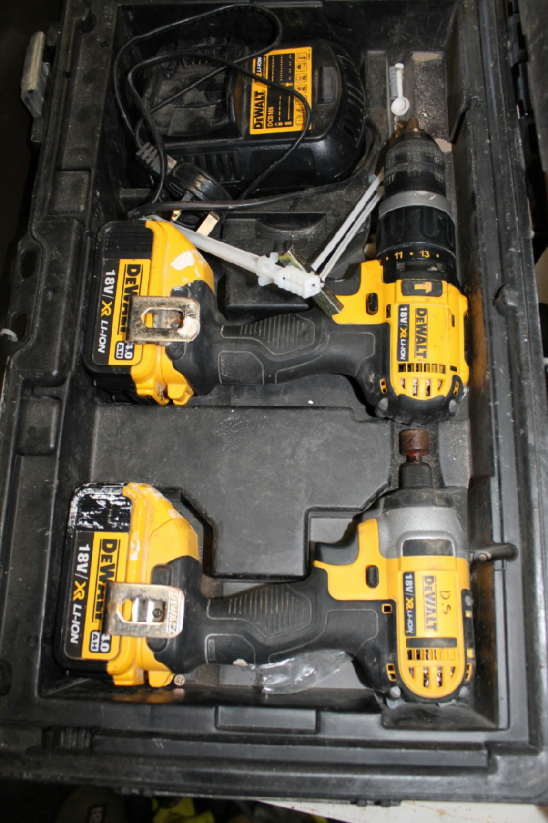 Appraisal: A Dewalt drill and impact driver set comprising DCD and