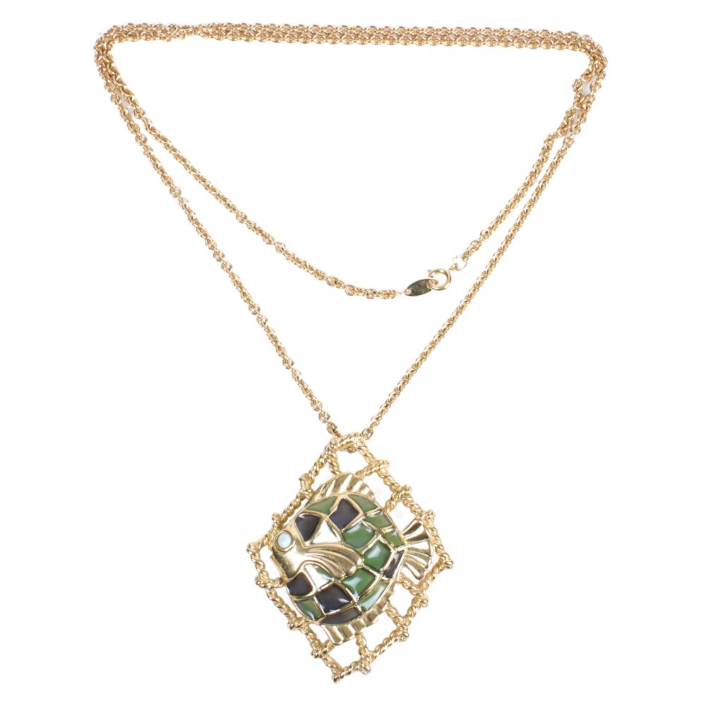 Appraisal: TRIFARI FAUX PLIQUE- -JOUR GREEN AND GRAY FISH PENDANT NECKLACE