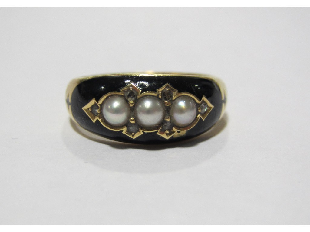 Appraisal: Victorian ct gold and black enamel pearl and diamond set