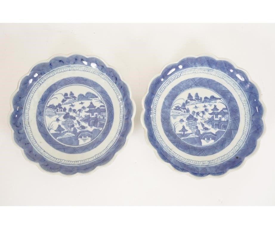 Appraisal: Two similar Chinese Canton blue and white porcelain scalloped rimmed