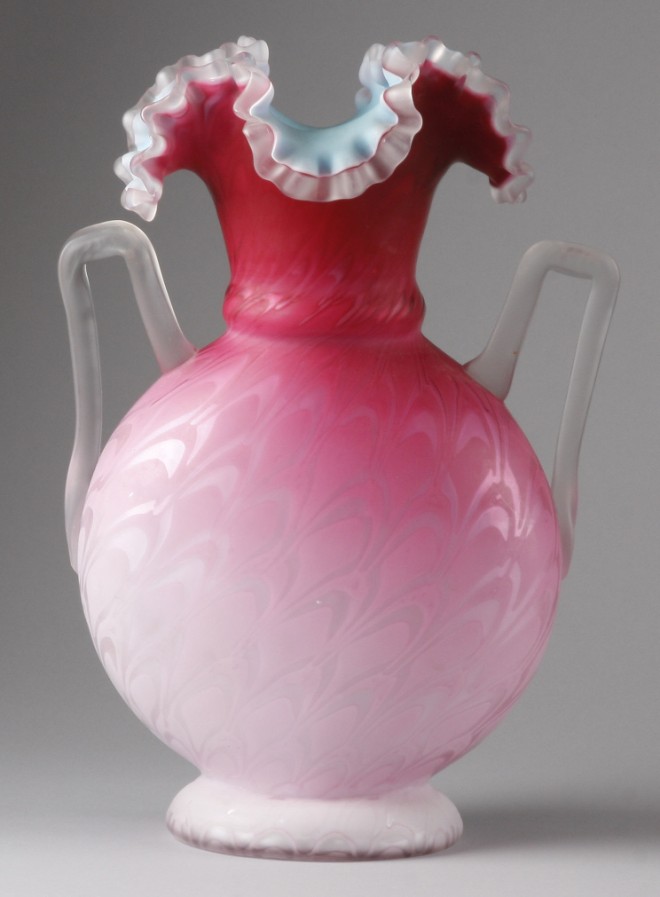 Appraisal: Vase with pink exterior and pale blue interior handkerchief style