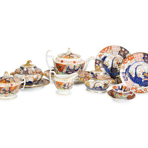 Appraisal: An English Coalport Porcelain Dessert Service in the Imari Palette