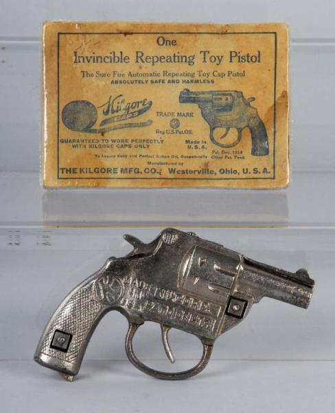 Appraisal: Kilgore Invincible Cap Gun Description Includes box Toy Very Good