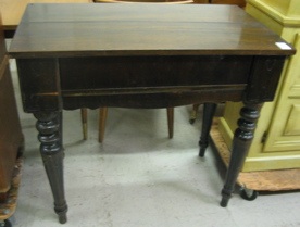 Appraisal: DARK MAHOGANY SPINET WRITING DESK American c 's having a