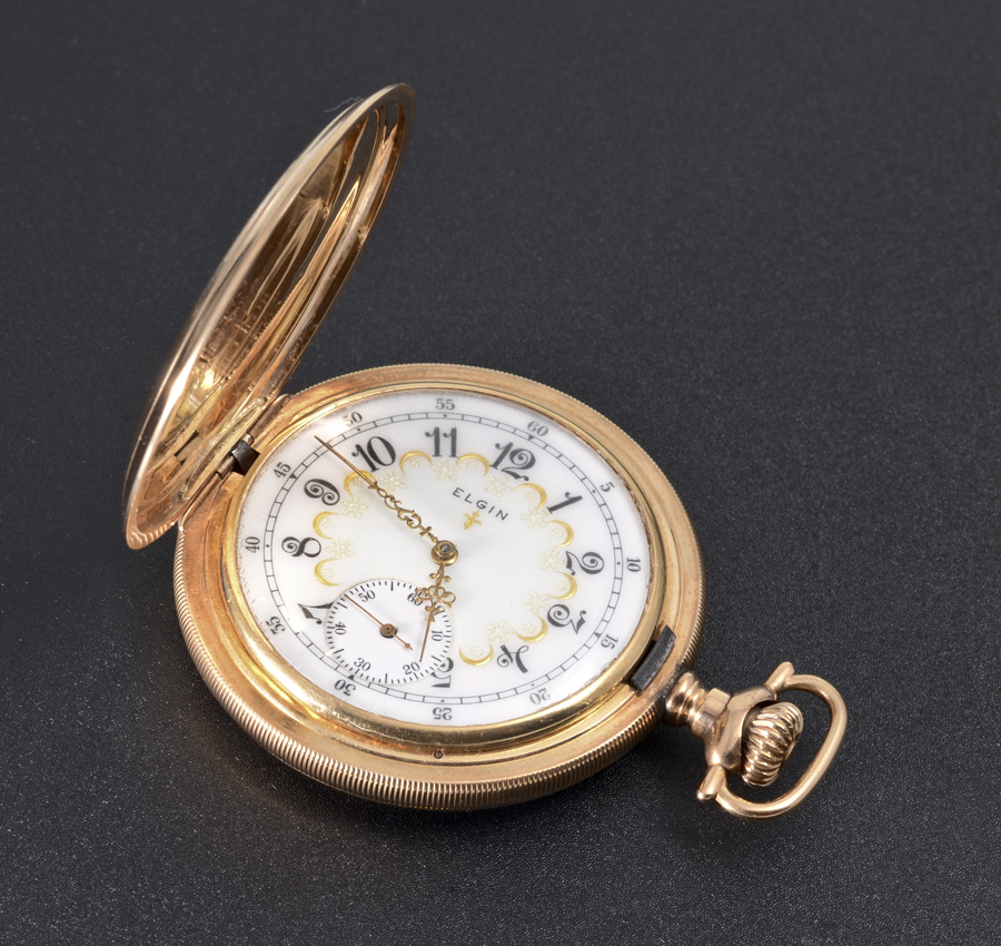 Appraisal: K YELLOW GOLD ELGIN HUNTER CASE POCKET WATCH Circa size