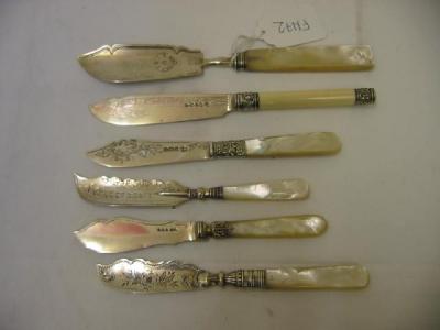 Appraisal: A WILLIAM IV BUTTER KNIFE with chased initialled cartouche on