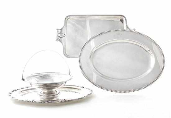 Appraisal: Collection silverplate serving dishes trays and basket round dish H