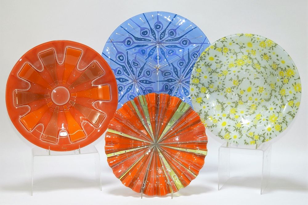 Appraisal: PC Higgins MCM Modern Center Bowl Art Glass Group United