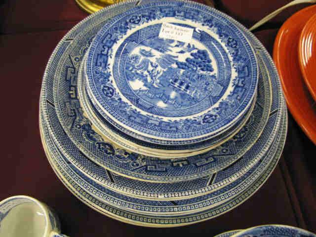 Appraisal: Blue Willow Ironstone Plates various sizes