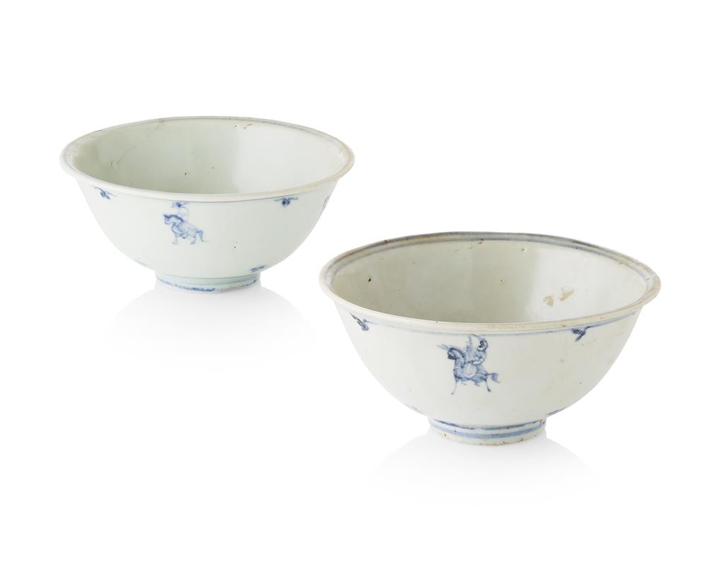 Appraisal: PAIR OF BLUE AND WHITE BOWLS MING DYNASTY each painted