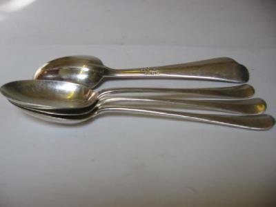 Appraisal: A SET OF SIX DESSERT SPOONS maker's mark DF in