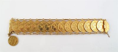 Appraisal: A gold bracelet mounted with fourteen sovereigns The clasp formed