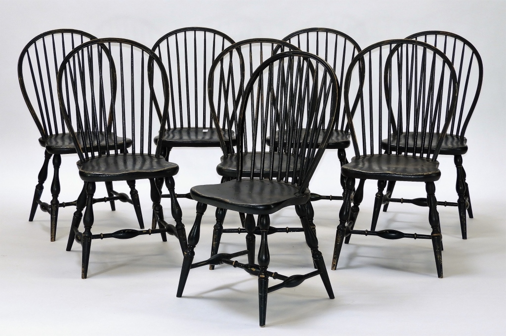 Appraisal: SET OF AMERICAN GREEN PAINTED WINDSOR CHAIRS United States Early