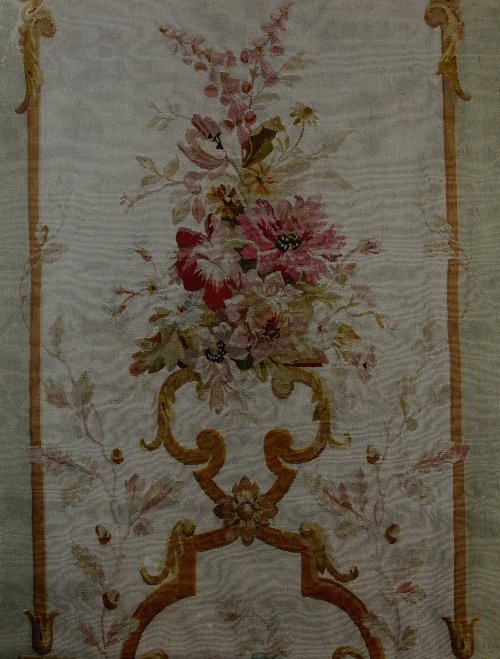 Appraisal: A pair of Aubusson tapestry entre-f netres the ivory field