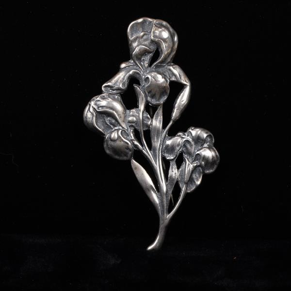 Appraisal: Unmarked Silver Floral Repousse Brooch Pin