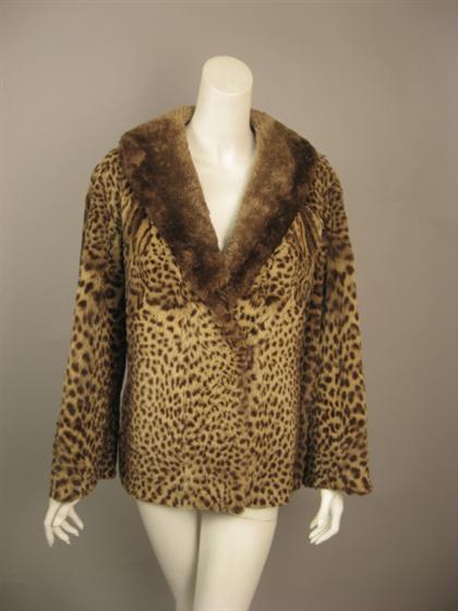 Appraisal: Spotted cat fur coat s- s Possibly shorn ocelot with