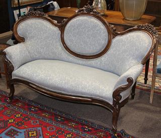 Appraisal: American Rococo Revival Victorian Settee American Rococo Revival Victorian Settee