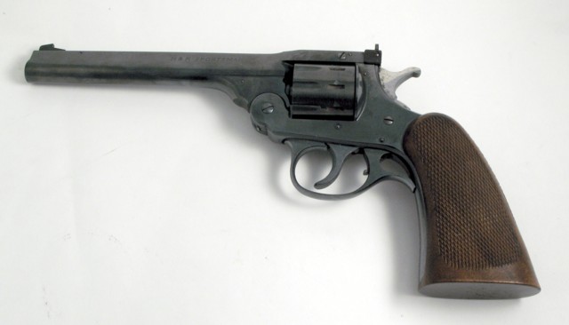 Appraisal: HARRINGTON RICHARDSON SPORTSMAN MODEL DOUBLE ACTION REVOLVER s l or