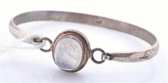 Appraisal: A MOONSTONE SET BRACELET IN SILVER SETTINGS