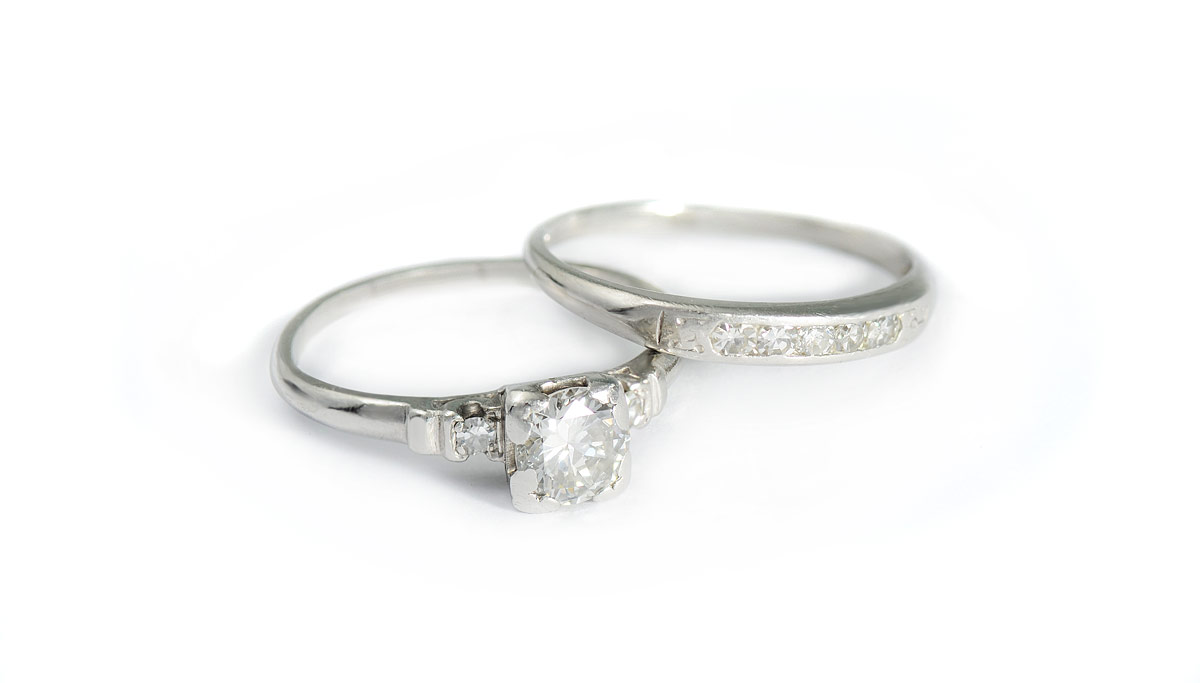 Appraisal: PLATINUM CTW DIAMOND BRIDAL SET Platinum engagement ring and band