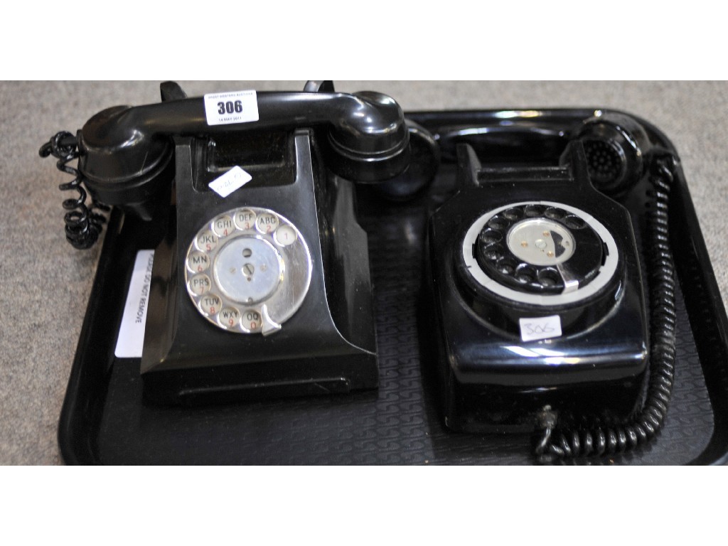 Appraisal: Lot comprising 's black Bakelite telephone and a wall mounted