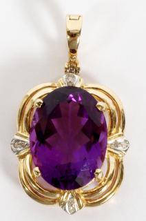 Appraisal: KT YELLOW GOLD AND AMETHYST PENDANT KT YELLOW GOLD AND