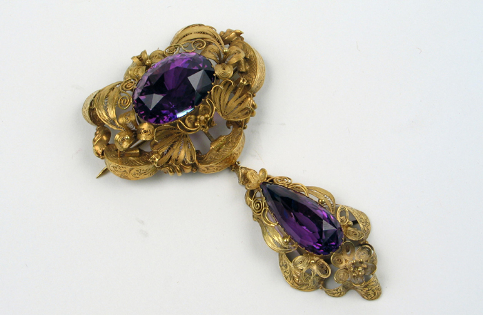 Appraisal: A VICTORIAN AMETHYST AND FOURTEEN KARAT YELLOW GOLD TWO PART