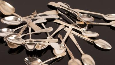 Appraisal: A set of six Art Deco silver coffee spoons Roberts