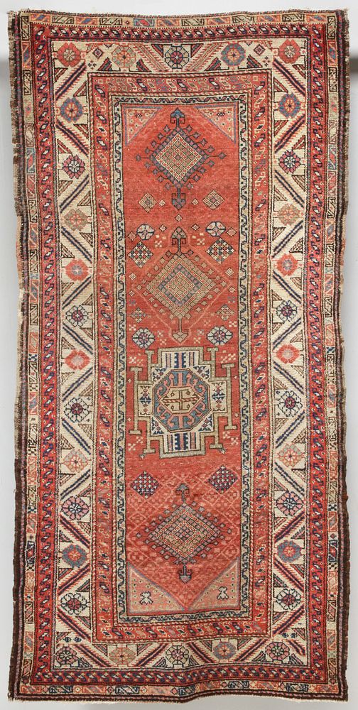 Appraisal: AN ANTIQUE PERSIAN HAMADAN LONG RUN CIRCA The wool on